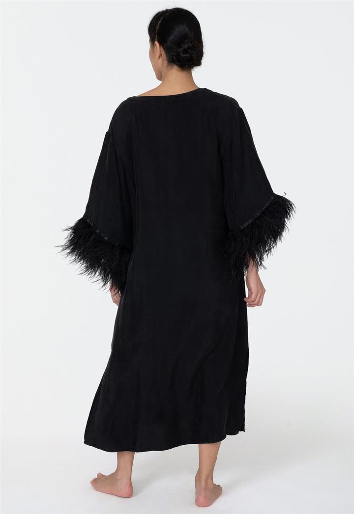 Rya Swan Caftan – Image 3