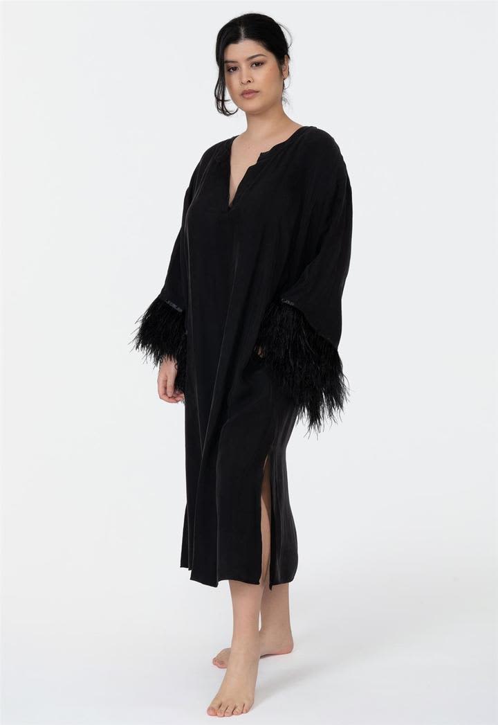 Rya Swan Caftan – Image 2