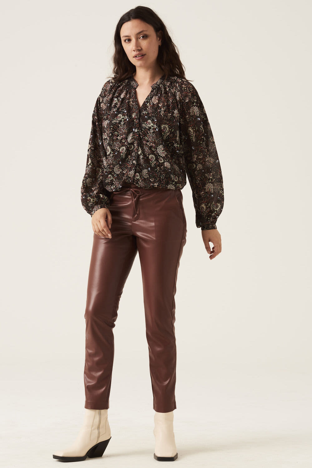 Garcia Chemisier Noir avec imprimé Allover – Image 4