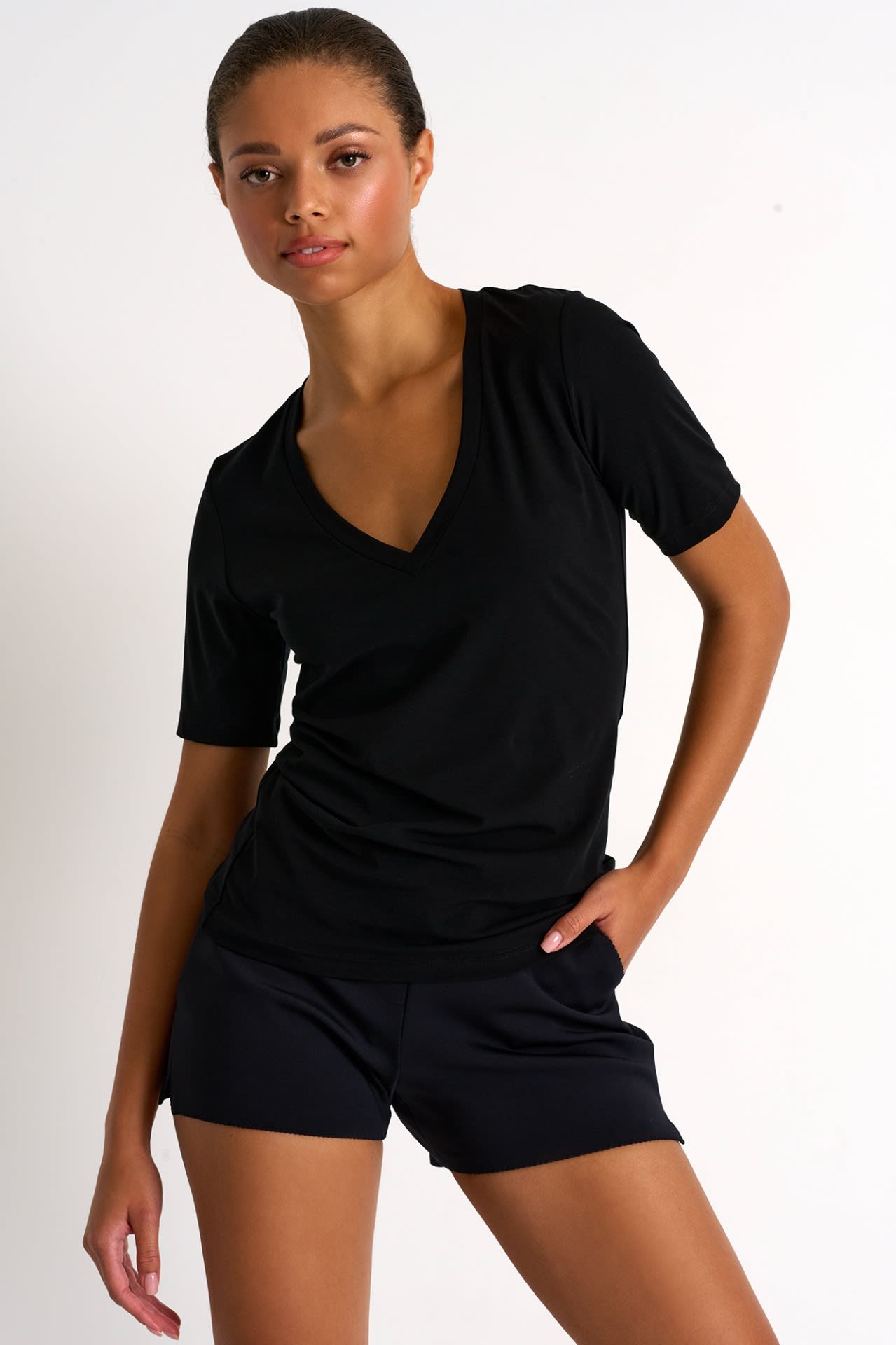 SHAN Haut col en V – Image 4